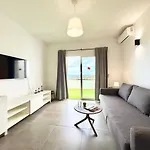 Апартаменты Paulmarie Stunning View *