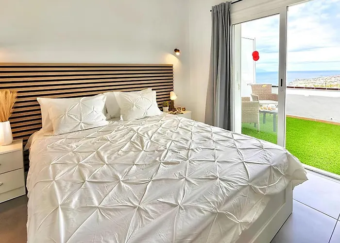 Paulmarie Stunning View Адехе